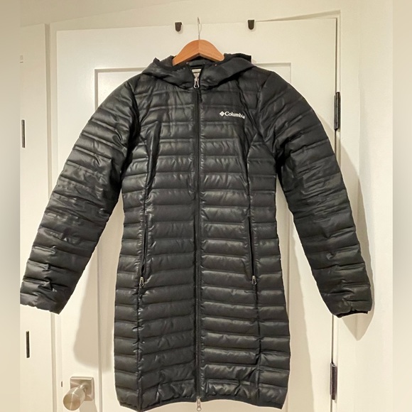 EX Columbia mid length black hood coat - Picture 2 of 3